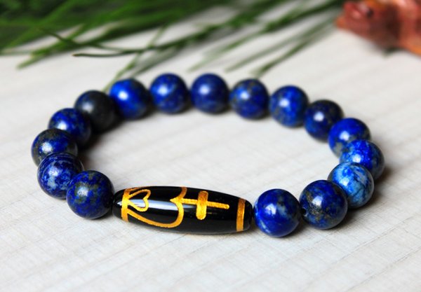 Découvrez les bienfaits des bracelets tibétains artisanaux